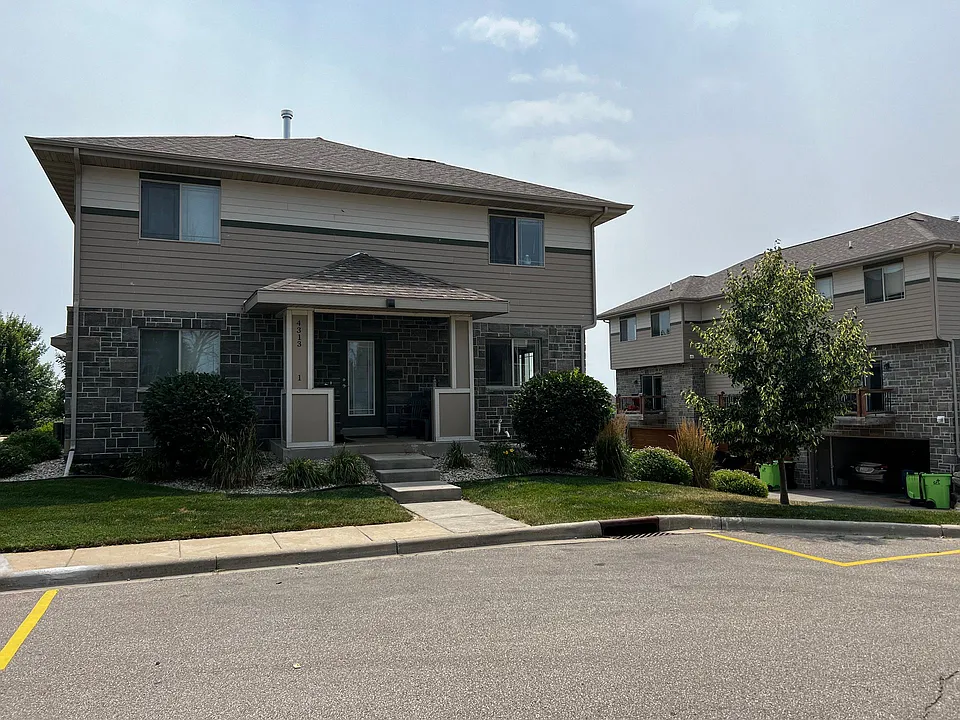 North Towne Apartments and Townhomes