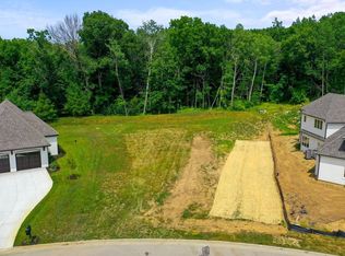 1626 Newbridge Ln LOT 3, Oconomowoc, WI 53066