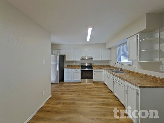 4th image of 1013 W Anderson Dr