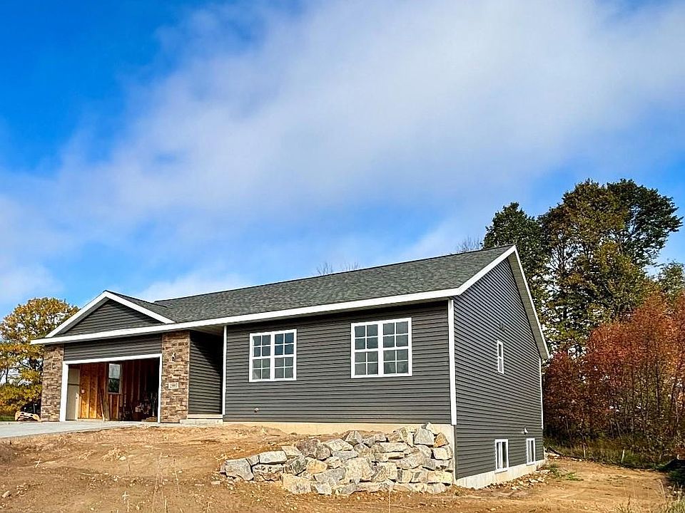 2993 FLAGSTONE LANE, Wausau, WI 54401 MLS 22234326 Zillow