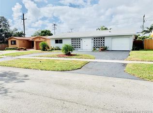 2114 N 39th Ave, Hollywood, FL 33021