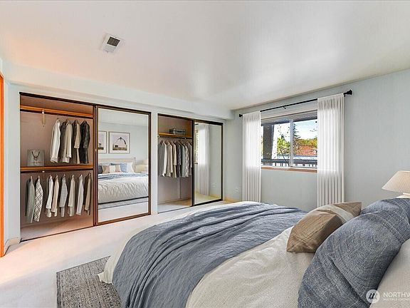 4th image of 3016 N Narrows Drive #303