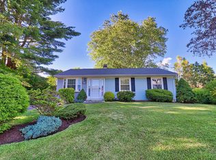 10 Fox Run Rd, Naugatuck, CT 06770