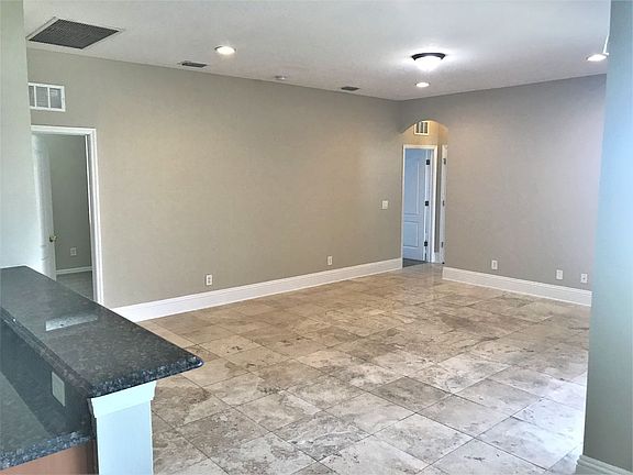 5th image of 2513 Yukon Cliff Dr