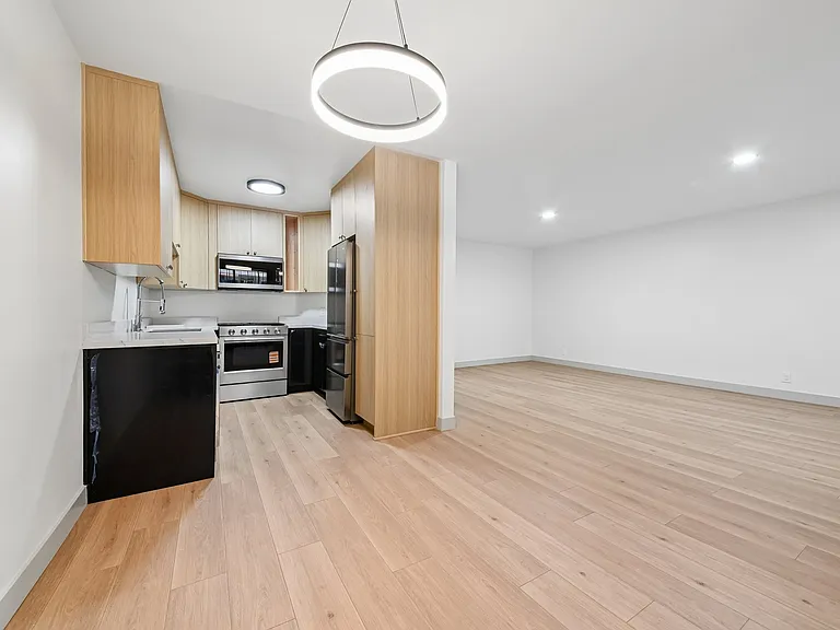 El Dorado - 1342 N. Fuller Avenue — Photo 54