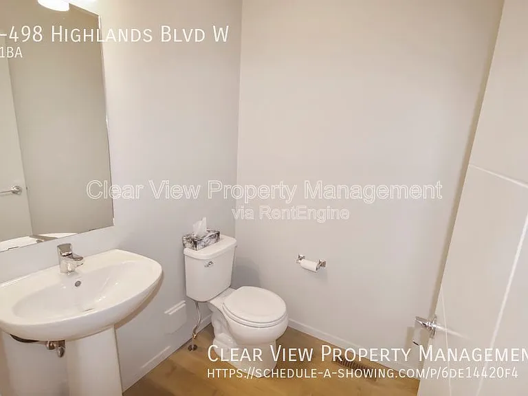 498 Highlands Blvd W #2 — Photo 11