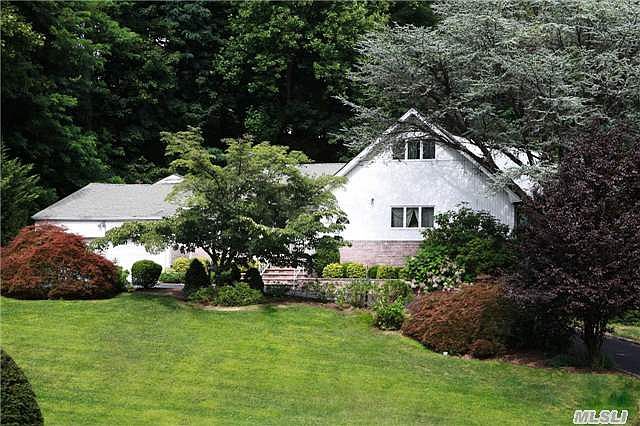 1st image of 180 Ash Dr