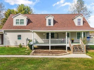 126 Greenwood Dr, Wartburg, TN 37887