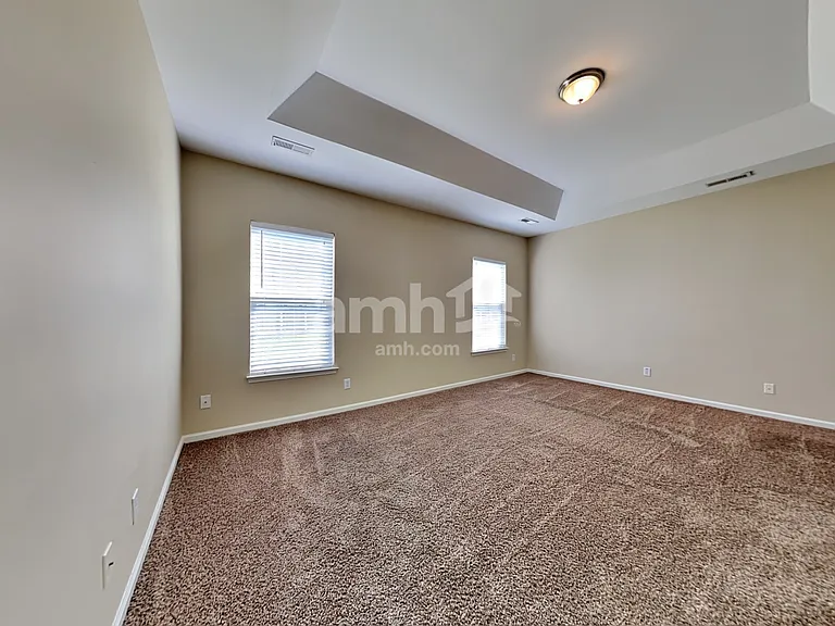 7740 Desoto Dr — Photo 10
