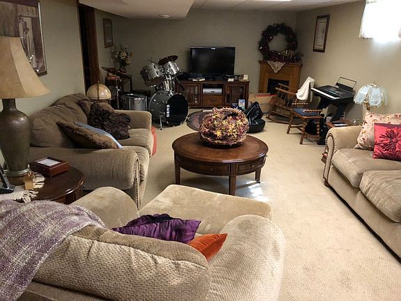 2nd image of 1291 Carroll Ave