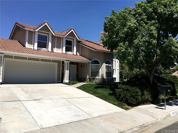2nd image of 14805 Raquel Ln