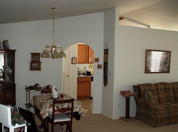 3rd image of 1630 Horseshoe Pl