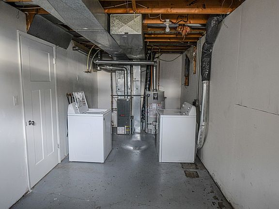 3rd image of 9319 109th Ave #B