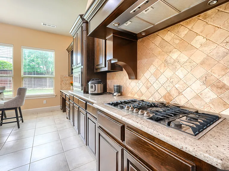 14839 Story Ln — Photo 7