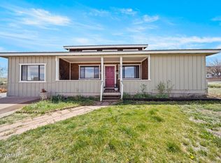 327 N Barry St, Eagar, AZ 85925