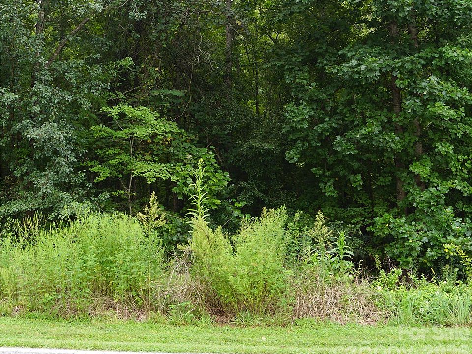 1st image of 1139 McKay Rd