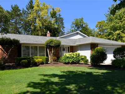 472 Blueberry Cir, Mayfield Village, OH, 44143