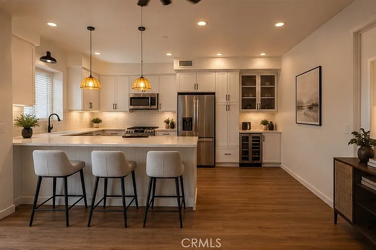 6237 Surfcove Cir — Photo 2