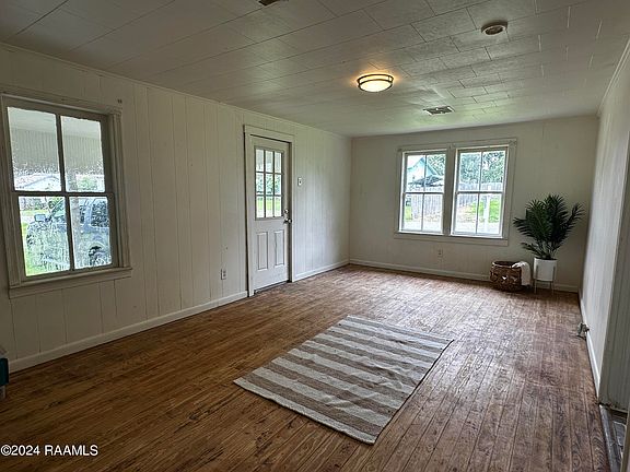 4th image of 108 Estelle Dr