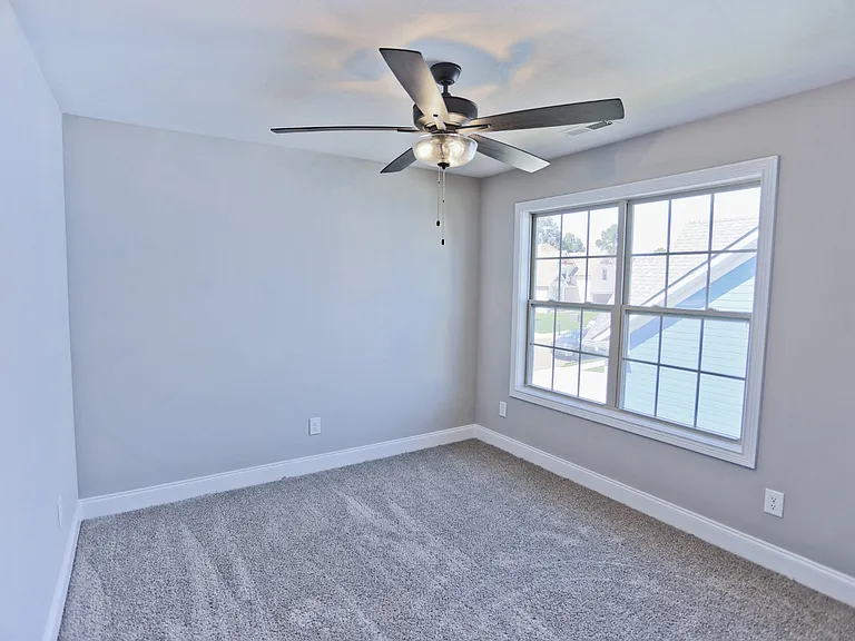 851 Jersey Dr — Photo 31