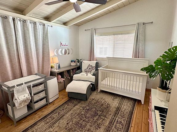 5th image of 315 1/2 Heliotrope Ave