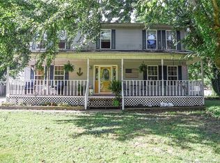 301 W Erdman Rd, Scottsburg, IN 47170