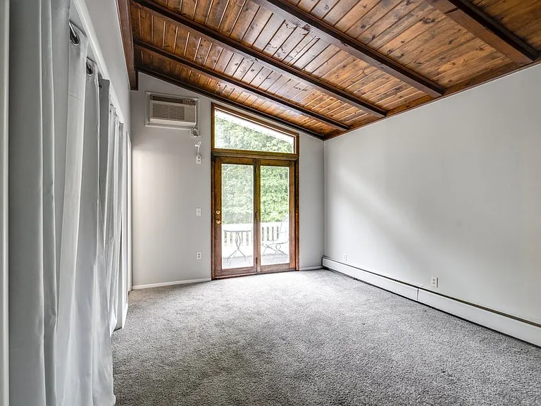 381 Hickory Hill Rd — Photo 11