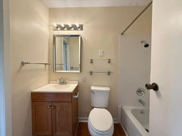 1107 Spruce St, Leesville, LA 71446