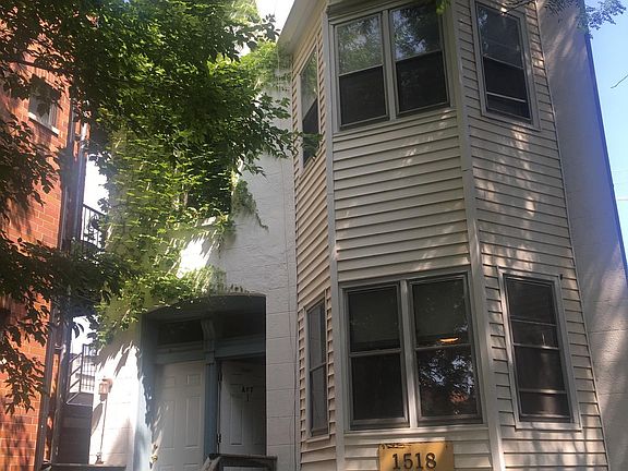 5th image of 1518 W Diversey Pkwy #1