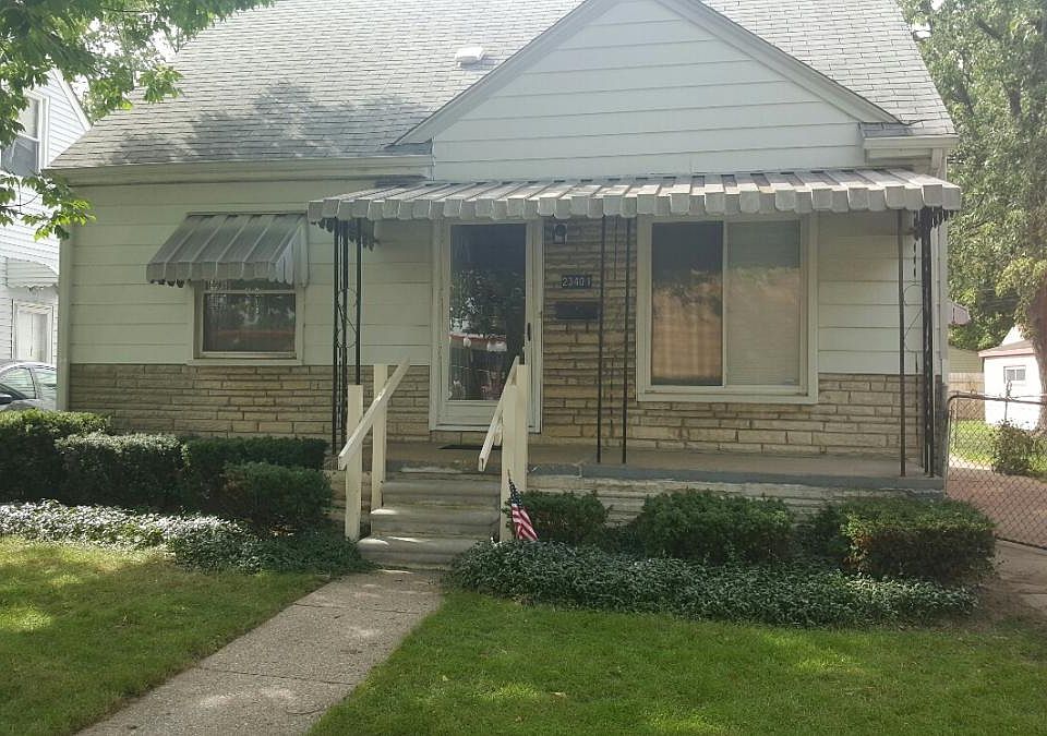 1st image of 23401 Hughes Ave