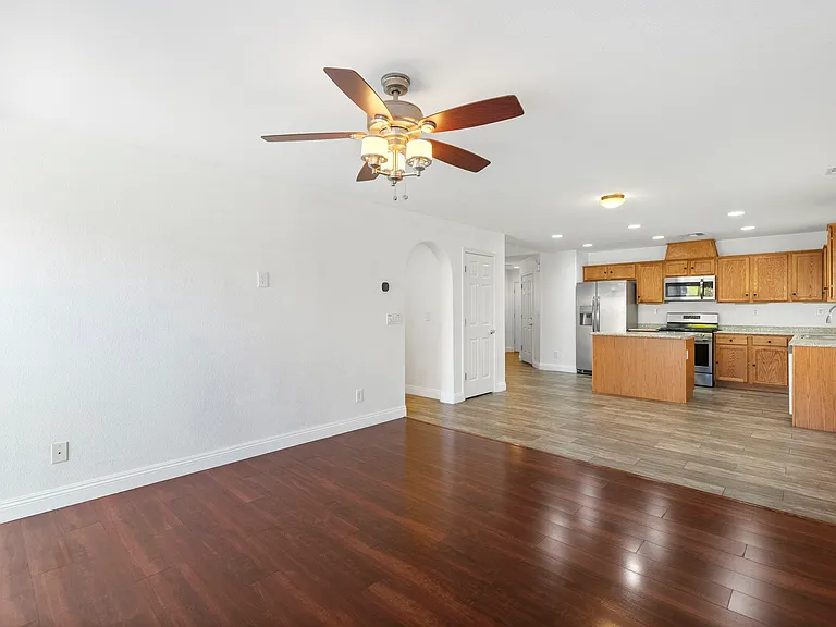 7970 Pomona Valley Ct — Photo 13