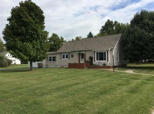 401 Berry St, Gillespie, IL 62033