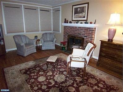 2nd image of 1204 Carolyn Dr