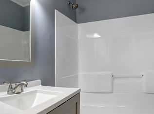 205 S Princess St UNIT 100, Shepherdstown, WV 25443