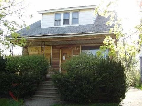 1st image of 17152 Arlington St