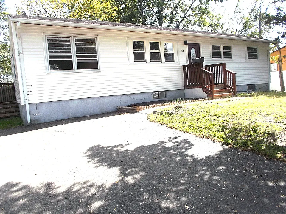 20 Brandies Rd