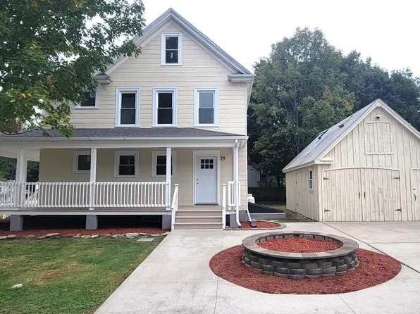 29 Pleasant Street, Plainfield, CT 06374