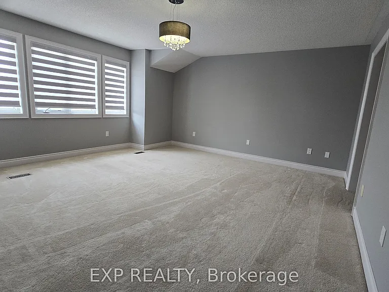 2209 Blackbird Ct — Photo 14