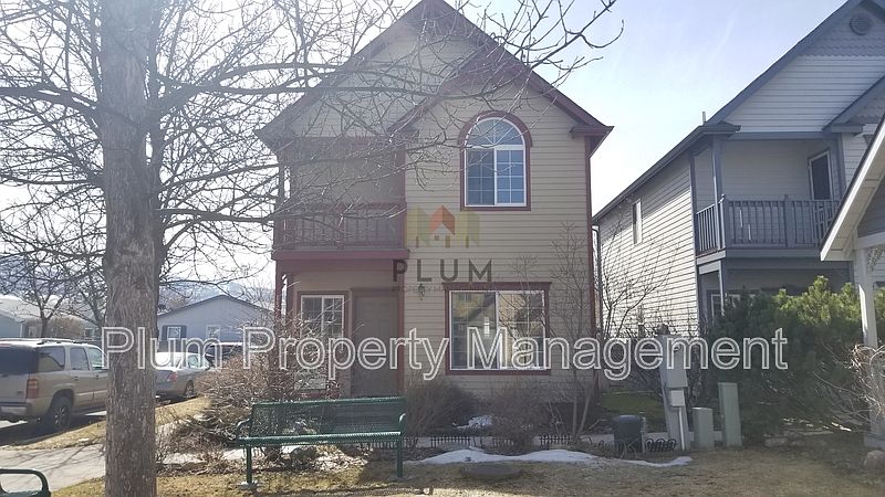 1st image of 1325 Bridgecourt Way