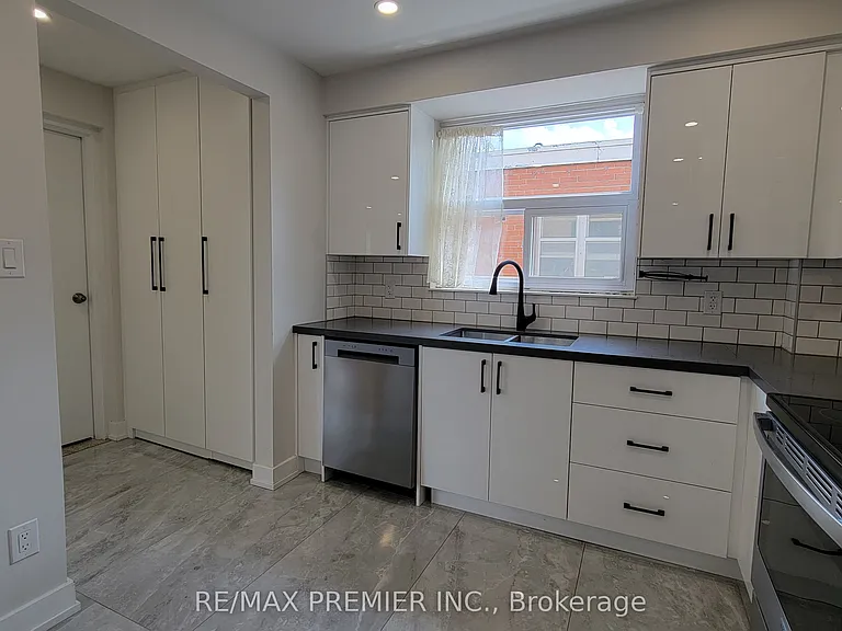 294 Wilmington Ave #3 — Photo 8