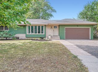 6301 Grimes Ave N, Brooklyn Center, MN 55429