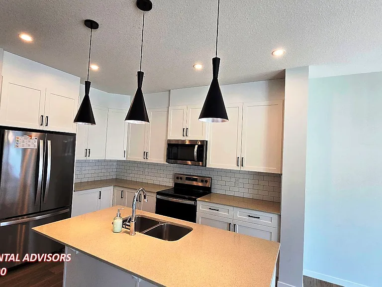 17764 73rd St NW — Photo 3