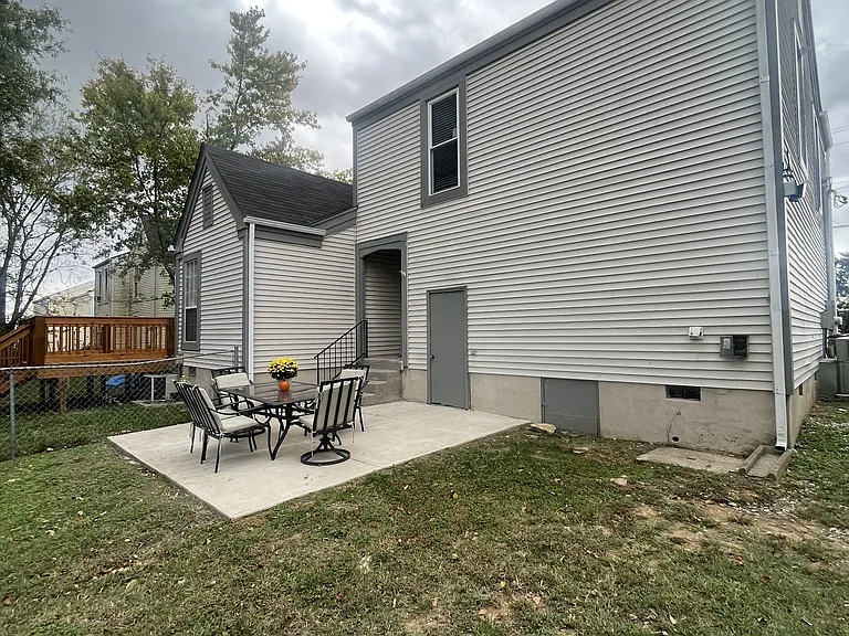 326 Nesbitt Ln — Photo 26