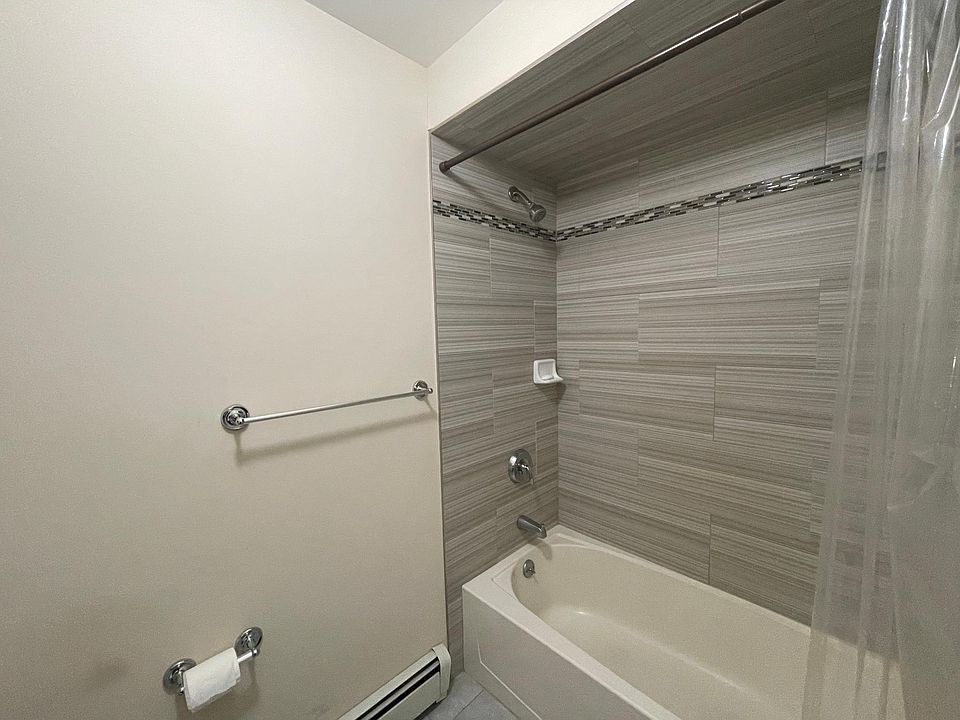 1st image of 118 El Camino Loop #2