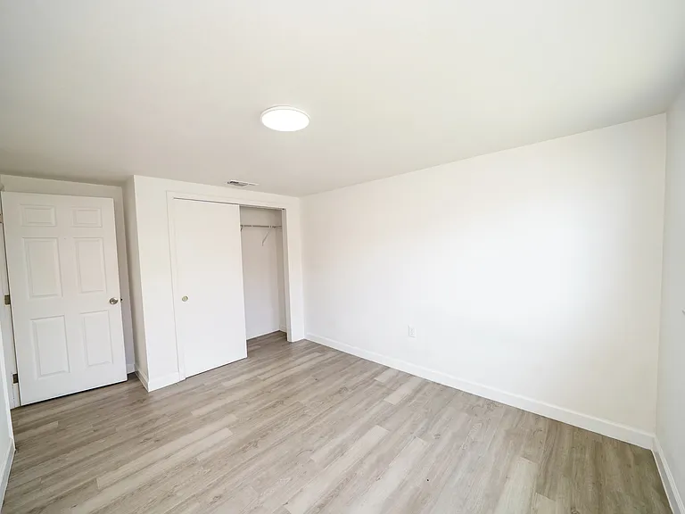 1160 Tarpon Ave — Photo 21