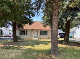 3830 Summers Ln, Klamath Falls, OR 97603