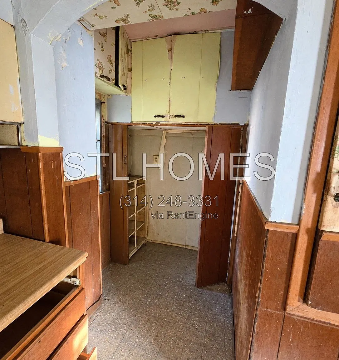2 bed, 1.0 bath, $795 — Photo 3