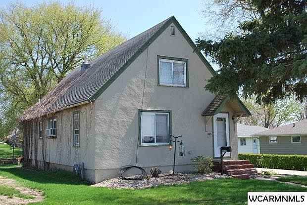 1st image of 1015 Albion Ave