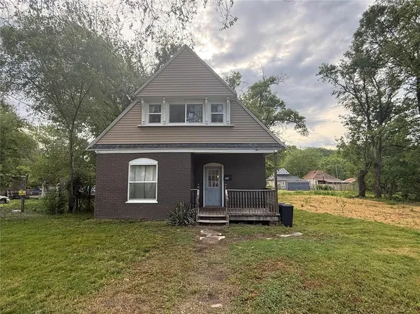 904 Lindell Ave, Hannibal, MO 63401