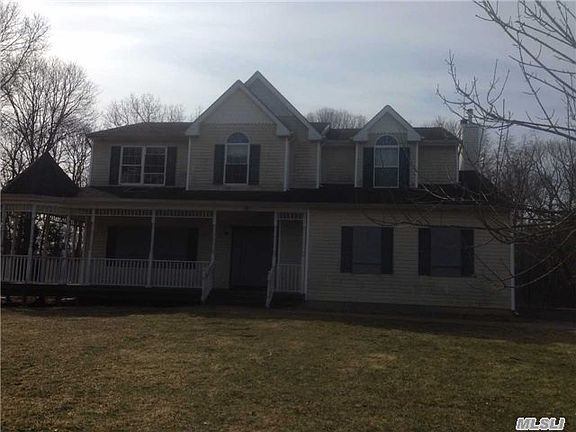 2nd image of 14 Cedar Grove Ter